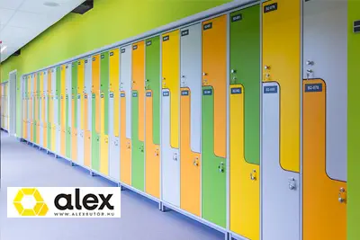 ***Alexbutor - Vidám, színes megjelenés - optimális térkihasználás az öltözőkben
